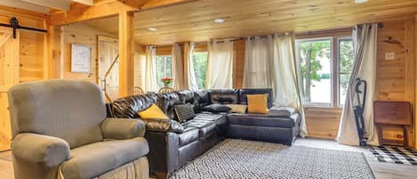 Nhà (2 Bedrooms) | Nội thất