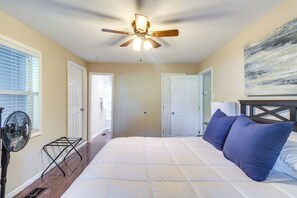 House (1 Bedroom) | Interior