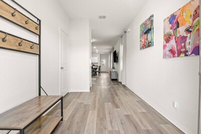 Modern 3BR Home in San Antonio