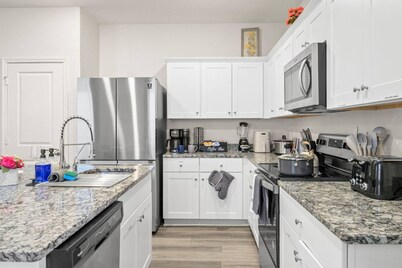 Modern 3BR Home in San Antonio
