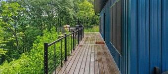 Brand new modern cabin with beautiful river view.