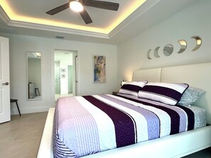 5 bedrooms, iron/ironing board, Internet, bed sheets