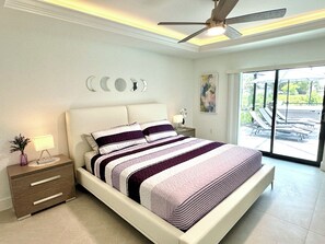 5 bedrooms, iron/ironing board, internet, bed sheets