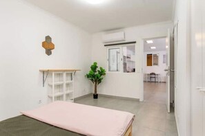 6 chambres, Wi-Fi, draps fournis