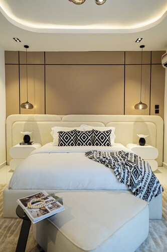 The Maybourne lekki , 2 bedroom apartment in lekki phase 1, Lagos