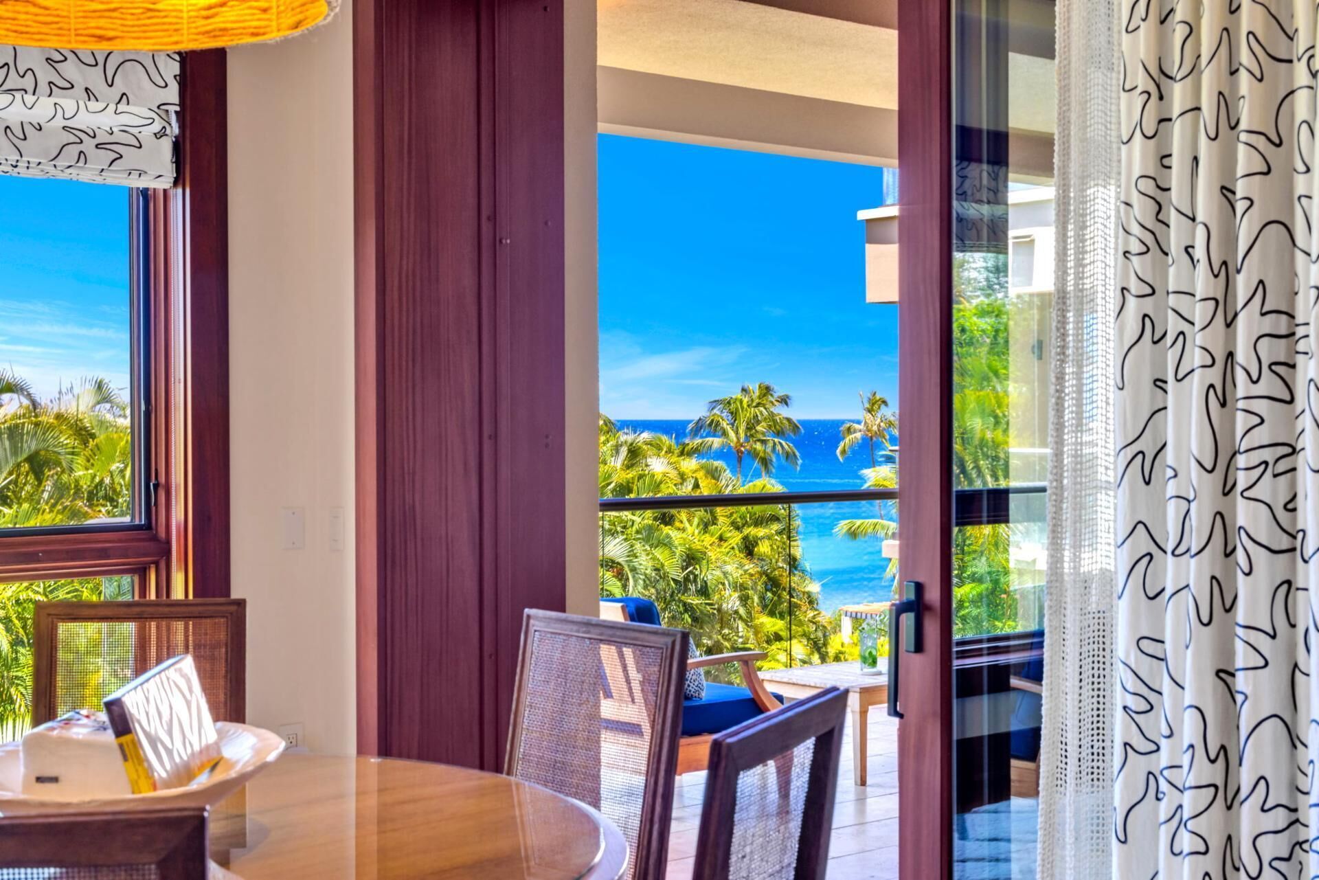 Condo (3 Bedrooms) | Dining