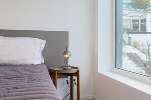 1 bedroom, iron/ironing board, Internet, bed sheets