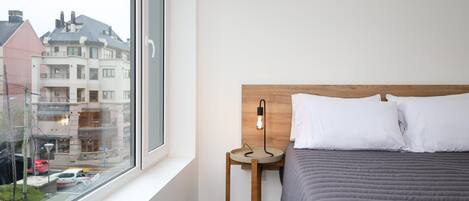 1 dormitorio, tabla de planchar con plancha, Internet y ropa de cama