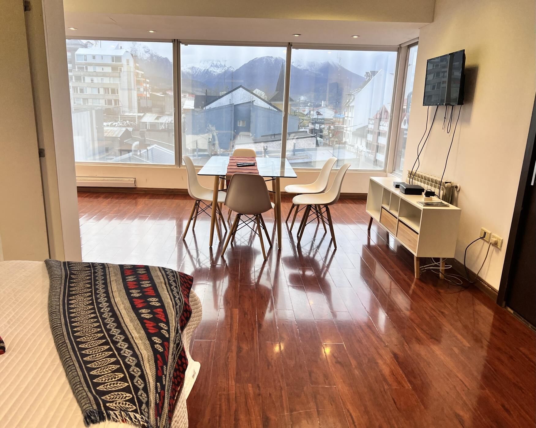 1 habitación y acceso a internet 