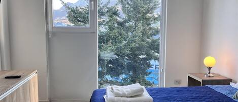 Silitysrauta/-lauta, internet, vuodevaatteet