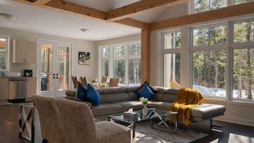 Smart TV, fireplace, foosball, books