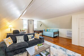 Smart TV, table football, ping pong, books