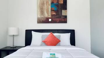 Bügeleisen/Bügelbrett, WLAN, Bettwäsche