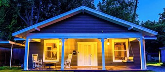 1700ft Gamers Nest 3 Bedroom 2 Bath 2 Kings 2 Queens and a Full!  Bomb Backyard!