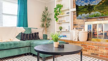 Smart TV, videogames, livros