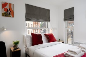 Strykjärn/strykbräda, internet och sängkläder