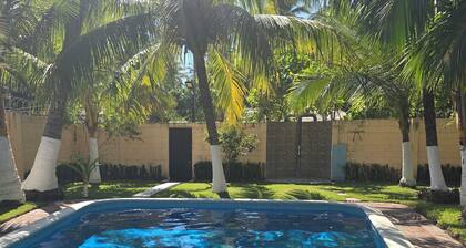 Outdoor Paradise @ Rancho Lovo –La Libertad -Stunning and enjoyable beach house!