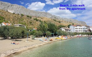 Beach nearby - Spacious apt w pool and sea view, 2 min to beach (Omis)