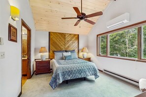 3 bedrooms, iron/ironing board, Internet, bed sheets