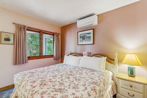 2 habitaciones, tabla de planchar con plancha, internet y ropa de cama