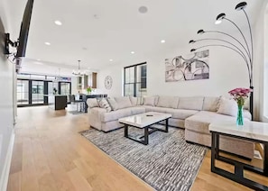 Luxury House, Non Smoking | Living area