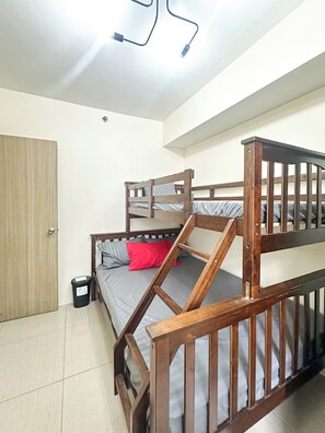 2 makuuhuonetta, internet