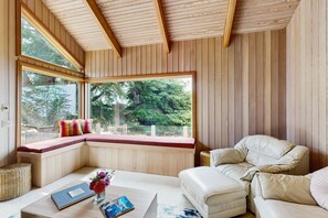 Interior - Serene, ocean view, hillside home w/grill + shared pool, sauna, tennis courts (Sea Ranch)