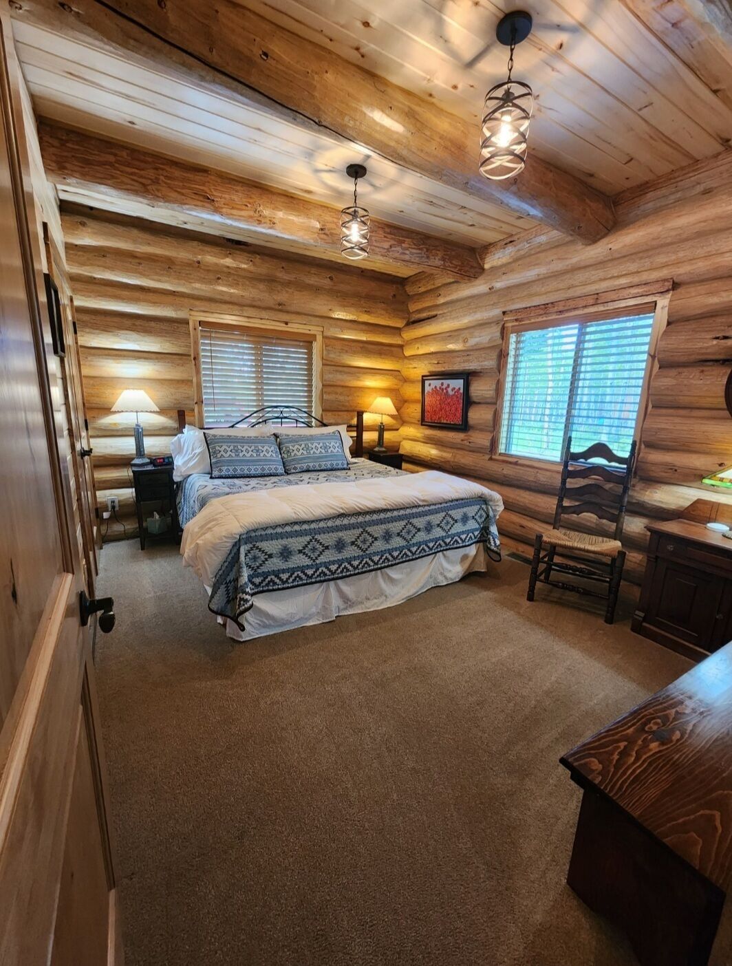 2 bedrooms, iron/ironing board, travel crib, free WiFi