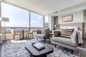 Fer et planche à repasser, Wi-Fi, draps fournis