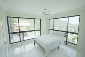 2 sovrum, strykjärn/strykbräda, internet och sängkläder