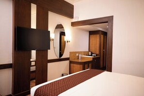 Desk, iron/ironing board, free WiFi, bed sheets