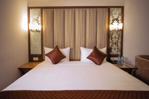 Bureau, fer et planche à repasser, Wi-Fi gratuit