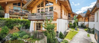Alpine gem with sauna between ski resorts