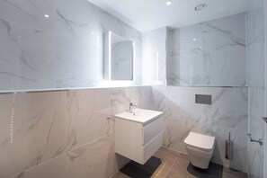 Unclassified image, 2 of 40, button