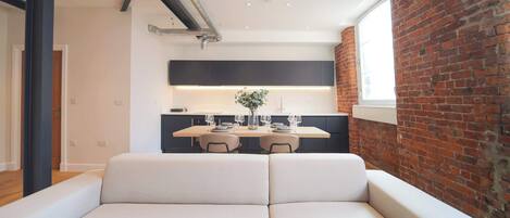 Télévision, espaces bureaux