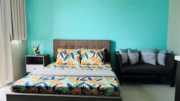 Suíte, sacada, vista para a cidade | Wi-Fi de cortesia, roupa de cama