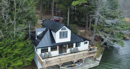 2miles to Okemo! Ski house • Hot Tub • Lake Rescue