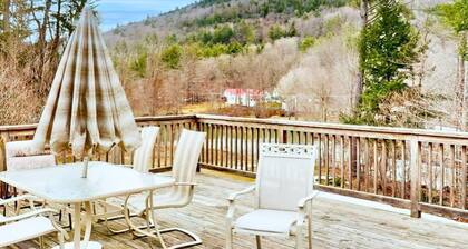 Lakeview Lodge • Hot Tub • Sleeps 16+ • Okemo