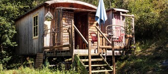 LES ROULOTTES DE RITA, in the countryside, swimming pool, pets welcome