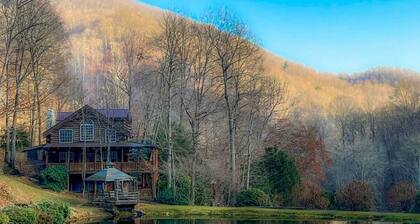 2 Cabins on Private Pond • Sleeps 30•Sauna•Hot Tub
