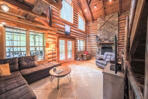 TV, fireplace, offices