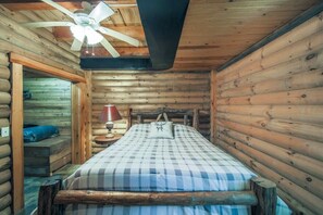 9 chambres, fer et planche à repasser, Wi-Fi, draps fournis