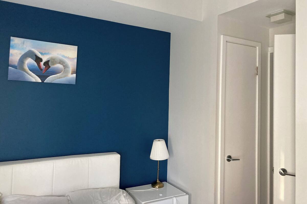 Deluxe Twin Room | Desk