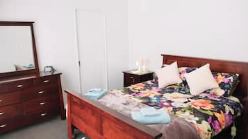 1 habitación y ropa de cama