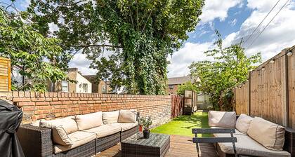 Stylish Family Home with Garden in Peckham Rye