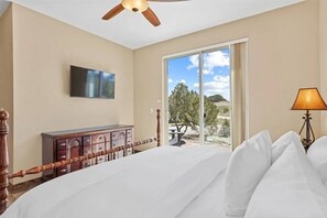 3 bedrooms, WiFi, bed sheets - 6 Free Hot Springs Passes &Views (Chaffee County)