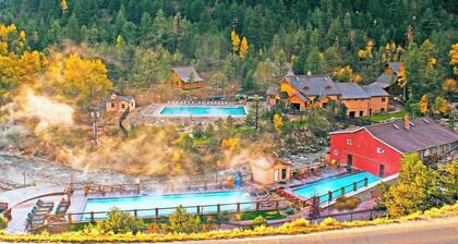 6 Free Hot Springs Passes &Views