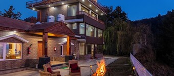 ALAYA STAYS LAFU HOUSE- WOODSCAVE