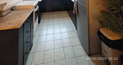 Luxhomme GuestHouse with Balcony