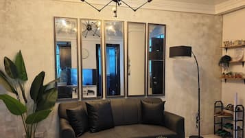 Fernseher, Stereoanlage